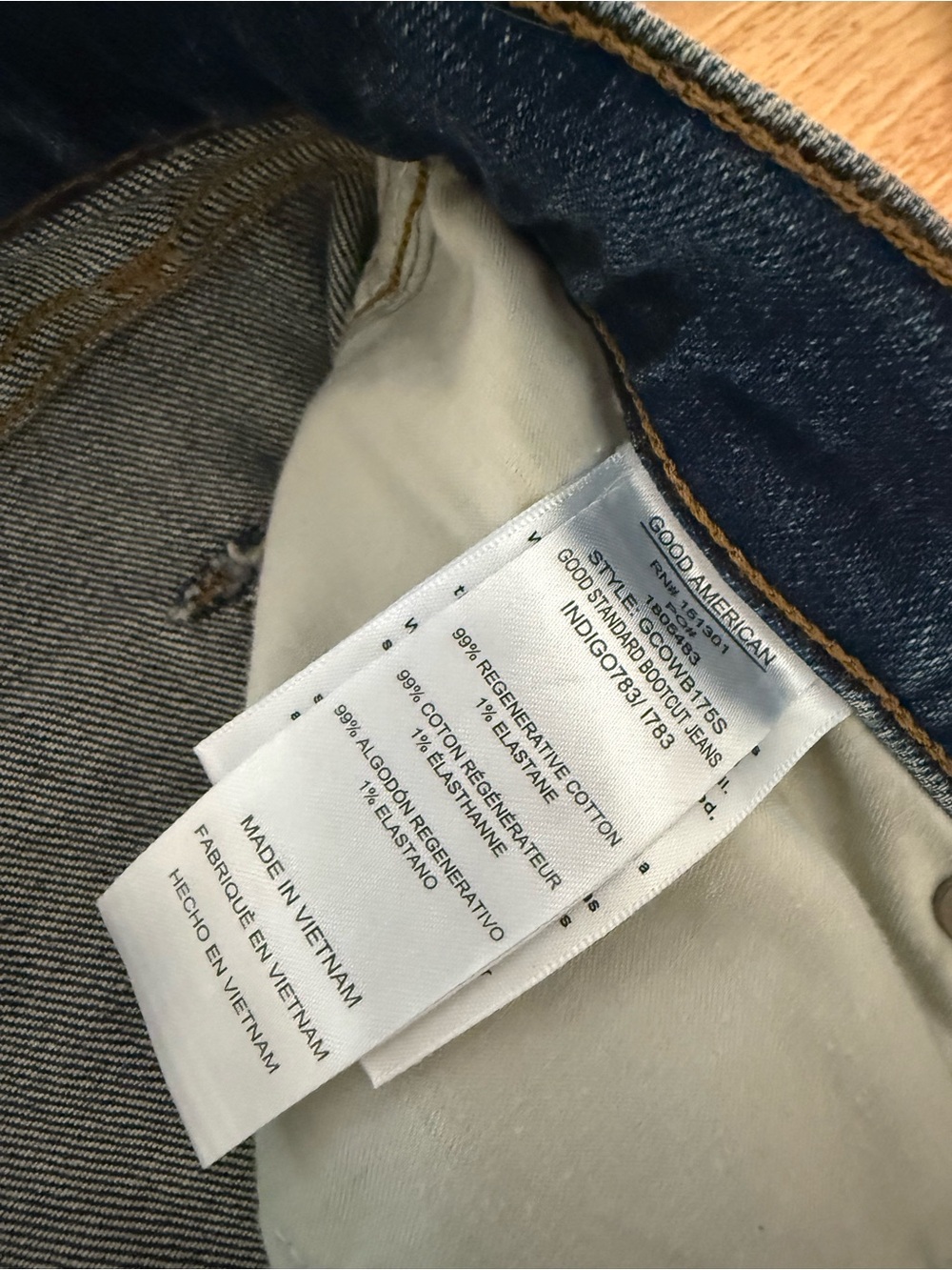 Good American Good Standard Bootcut Jeans -, Size 10/30 - Picture 2 of 5